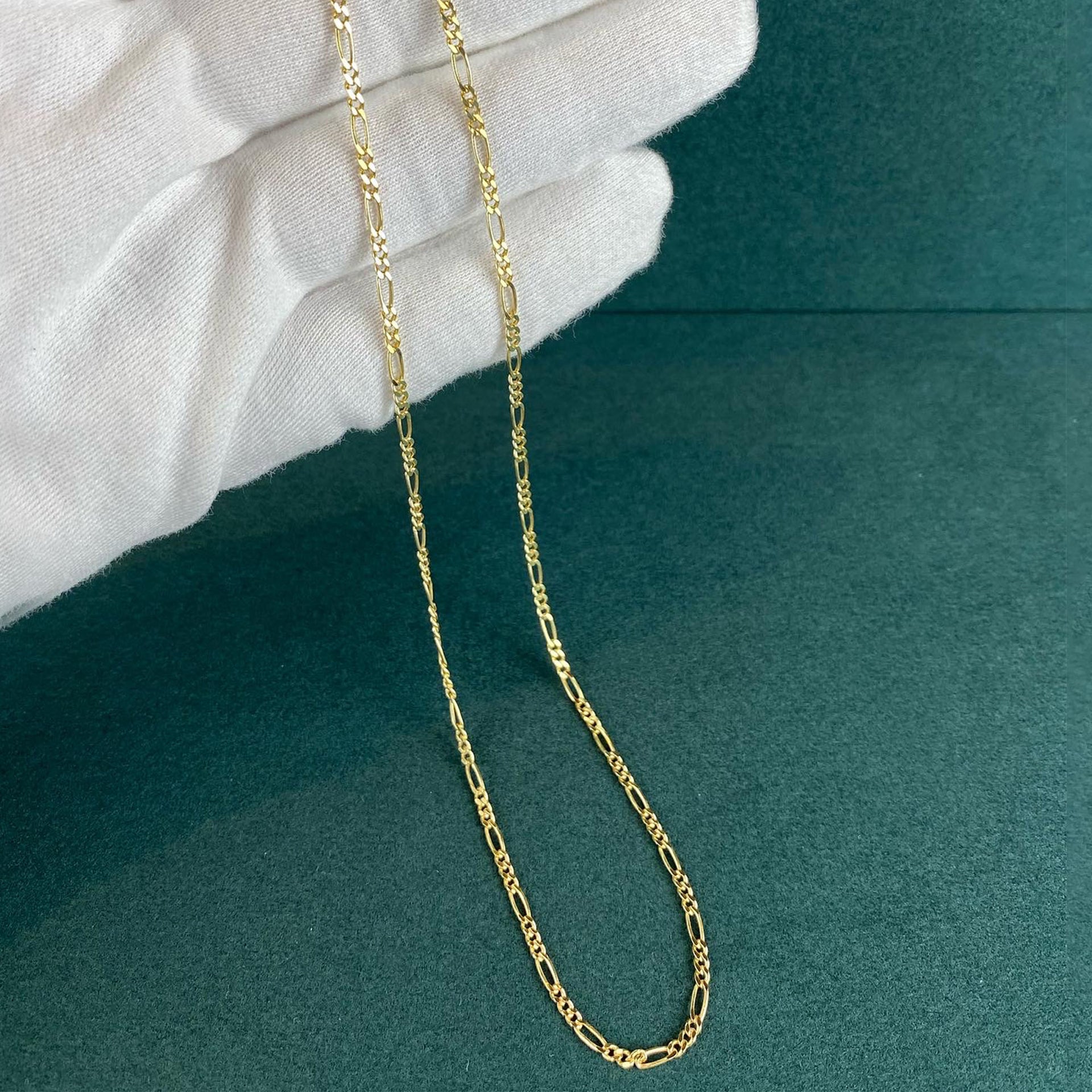 9ct Solid Gold Figaro Chain 1.3mm.