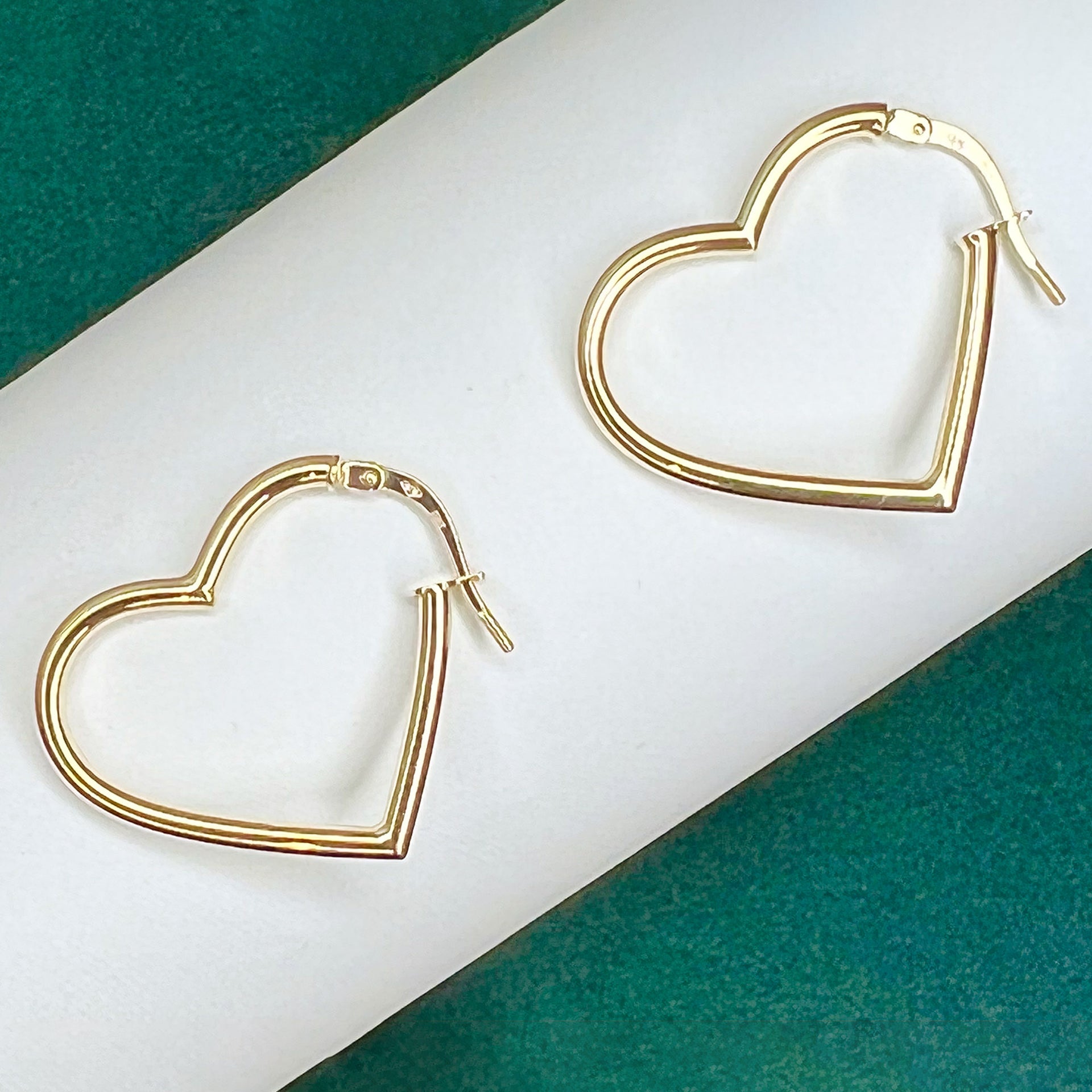 9ct Solid Gold Heart Shaped Earrings